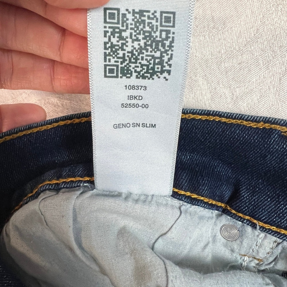 True Religion Geno Jeans Mens 32W Relaxed Slim Blue Wash‎ Denim Y2K Punk - Picture 13 of 13